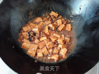 红极参烧豆腐的做法步骤：9