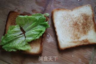 三明治的做法步骤：3