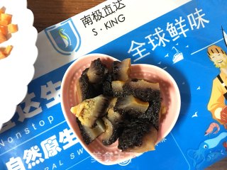 红极参小米粥的做法步骤：3