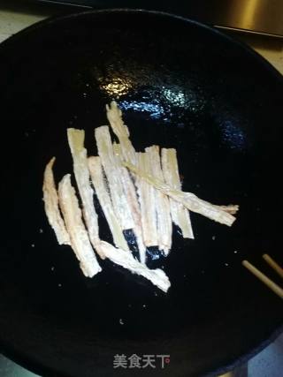 排骨焖腐竹的做法步骤：3