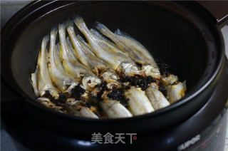 豆豉香菇烧黄鱼的做法步骤：6