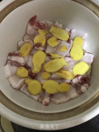 瓦撑焗腊鱼的做法步骤：2