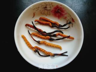 冬虫夏草炖乌鸡的做法步骤：8