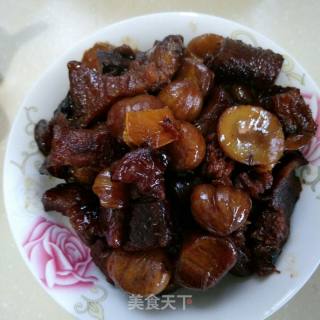板栗红烧肉的做法步骤：7