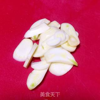油焖虾的做法步骤：2