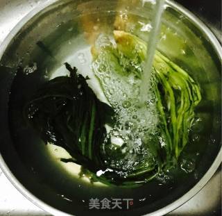 肉末炒雪菜的做法步骤：1