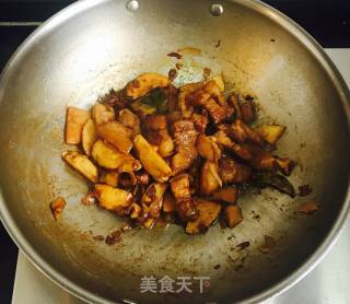 冬笋烧肉的做法步骤：12