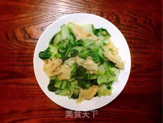 杭白菜炒腐皮的做法步骤：3