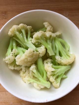 排骨煲仔饭的做法步骤：3