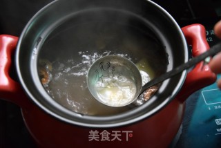 山楂木瓜老鸡汤的做法步骤：6
