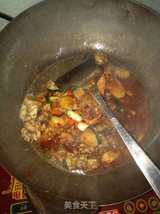 茶油青椒焖土鸡的做法步骤：9