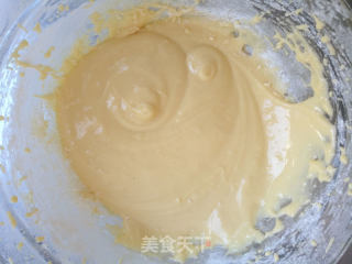 淡奶油蔓越莓纸杯蛋糕的做法步骤：4