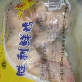蒜香翅中的做法步骤：1