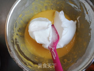 元旦快手草莓裸蛋糕的做法步骤：6