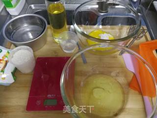 新年奶香缤纷水果蛋糕的做法步骤：1