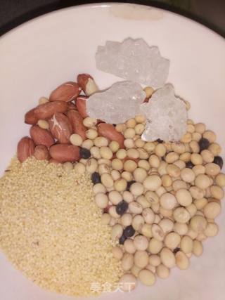 花生黄豆浆的做法步骤：1