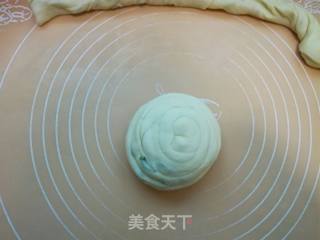 烫面葱油饼的做法步骤：12
