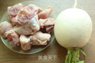 萝卜羊蹄汤的做法步骤：1