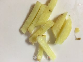 红极参炒笋片的做法步骤：7