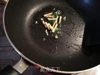 红极参炒笋片的做法步骤：10