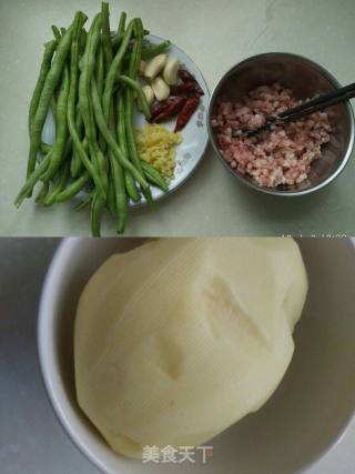 土豆烧豆角的做法步骤：1