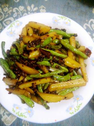 土豆烧豆角的做法步骤：16