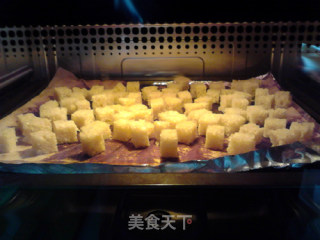 香脆土司炒牛肉的做法步骤：4