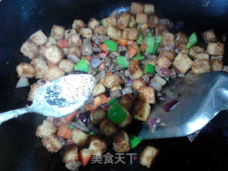 香脆土司炒牛肉的做法步骤：19