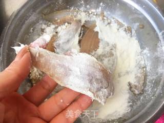 香酥小龙利鱼的做法步骤：3