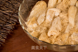 竹笙鲍鱼炖花胶的做法步骤：3