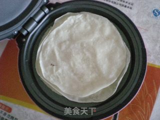 香菇酱卷春饼的做法步骤：4