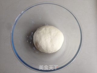 豆沙卷的做法步骤：4