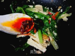 油麦菜炒腐竹的做法步骤：10