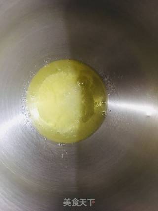 戚风蛋糕的做法步骤：2