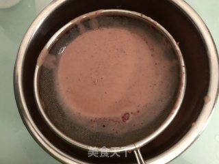 草莓毛巾卷的做法步骤：7