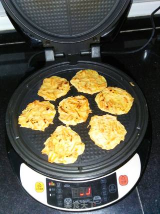 “ 御寒美食 ”胡萝卜煎饼的做法步骤：6
