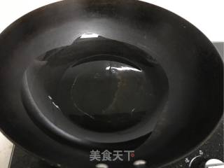 洋葱孜然炒血豆腐的做法步骤：4