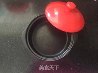 砂锅版豉油皇鸡的做法步骤：1
