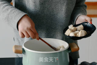 看起来像黑暗料理的鸡肉菠菜汤的做法步骤：3