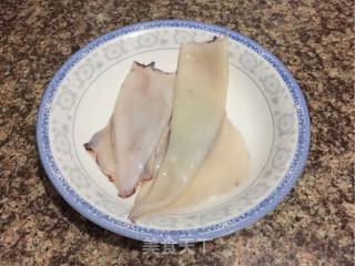 “御寒美食”鱿鱼包饭的做法步骤：3