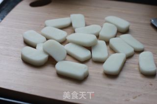 韩式酸菜烤年糕的做法步骤：1