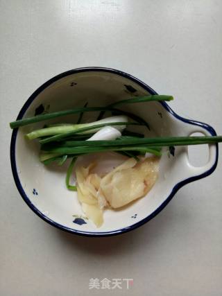 #御寒美食#～牛肉炖萝卜的做法步骤：4