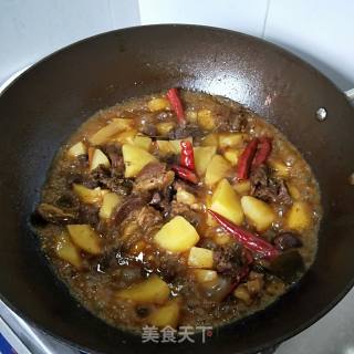 土豆炖牛肉的做法步骤：13
