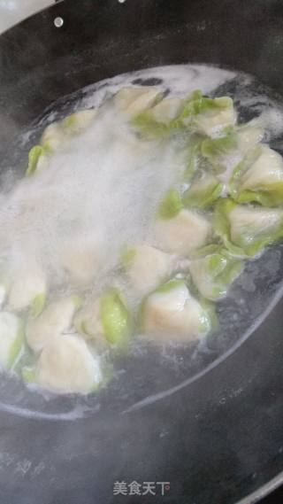 菠菜饺子的做法步骤：4