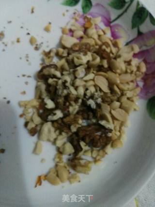 花生核桃小米粥的做法步骤：3