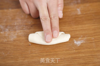 鲜肉月饼的做法步骤：17
