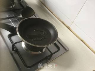 煎鸡蛋的做法步骤：2