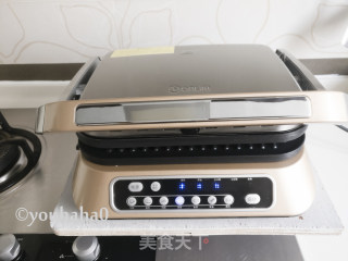 煎香肠的做法步骤：5