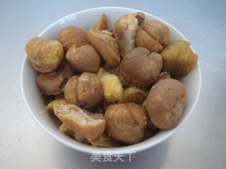 板栗桂圆银耳羹的做法步骤：5
