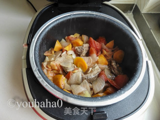 #御寒美食#西红柿牛腩煲的做法步骤：12